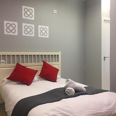 Hostel Artistic Барселона Екстериор снимка